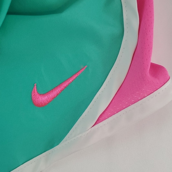 Girls active shorts BUNDLE OF 2 Nike Under Armour - Picture 5 of 10